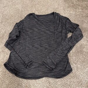 Lululemon top